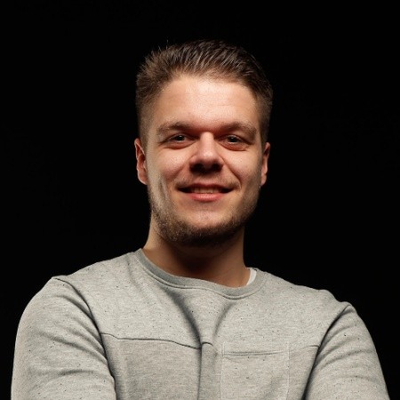 Guillaume S. - Founder • Indie Hacker